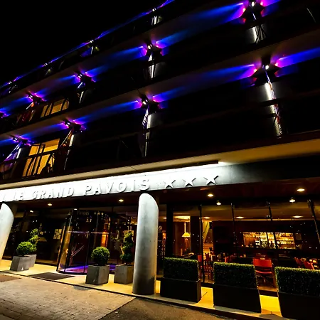 Hotel Le Grand Pavois 3*