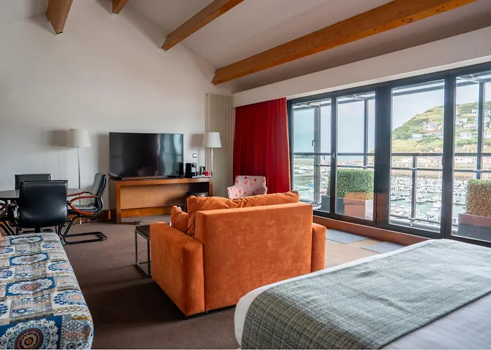 Le Grand Pavois Hotel 3*