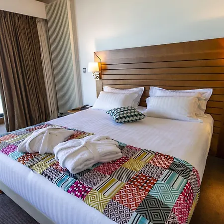 ホテル Le Grand Pavois 3*