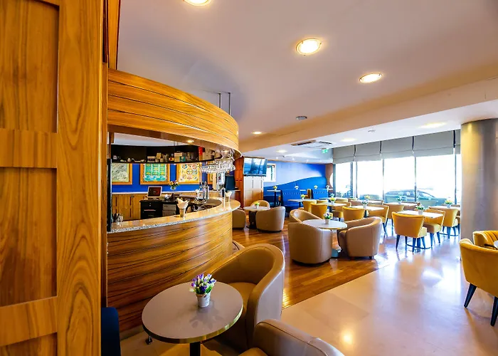 酒店 Le Grand Pavois 3*