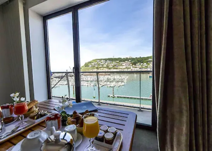 Le Grand Pavois Hotel